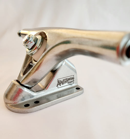 AntiSocial Skate Co. 2 x 7" trucks - SILVER